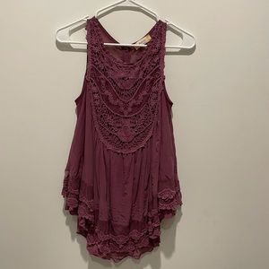 Alterd state flowy lace tank